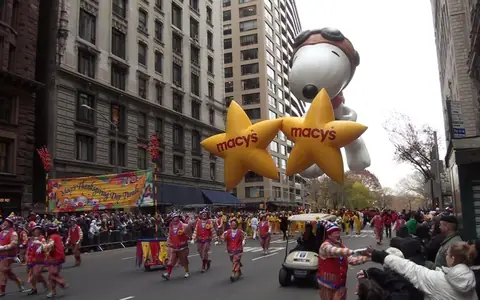Giant balloons in the Macy's Thanksgiving Day Parade