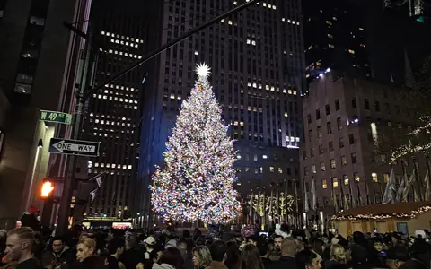 The Rockefeller Center Christmas tree lit at night